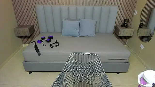 Amy_Estrellita – Live XXX-chat