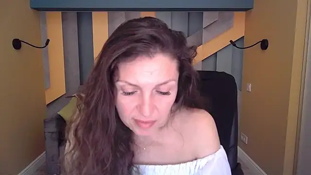 EllaLong: онлайн-секс-чат