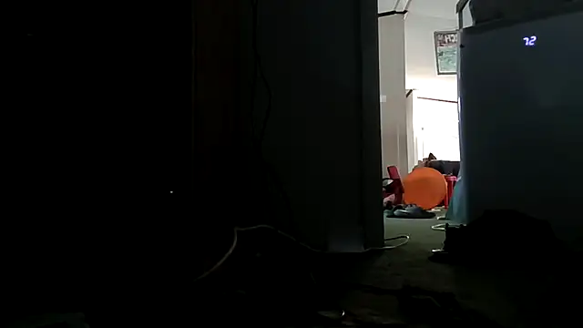 Bi_curious86 现场XXX聊天