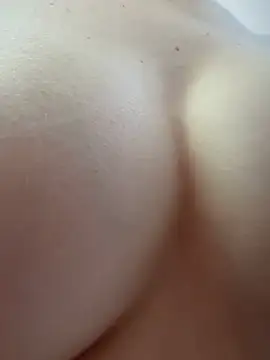 _Susy-Office1's Live XXX Chat