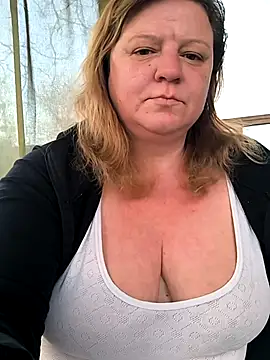 Chat +18 de jusichka ao vivo