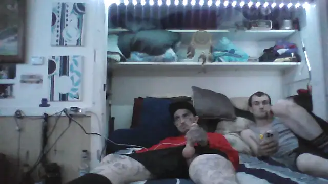 XXX chat uživo modela SWAGGDaddy93