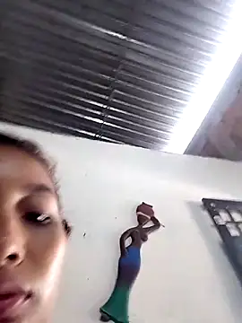 Chatroom XXX en direct de Genesis_18_