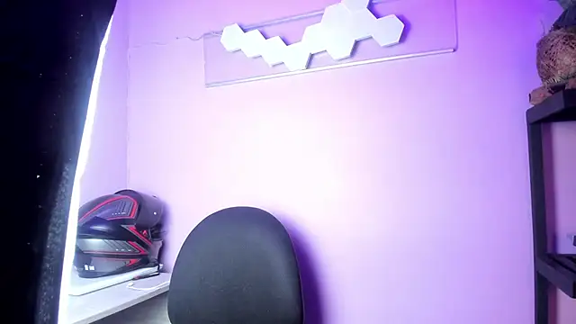 XXX chat uživo modela Scarlett__Fox__