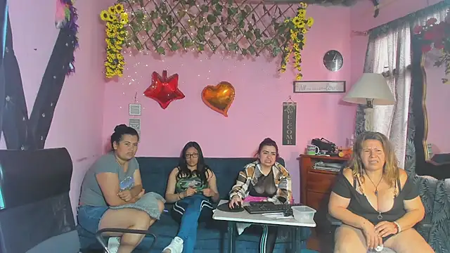 Sembang XXX Secara Langsung lesbiancuple