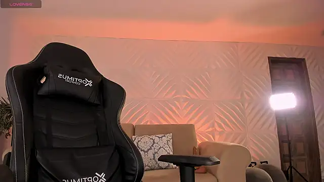 Chat XXX en directo de KylaMorrison