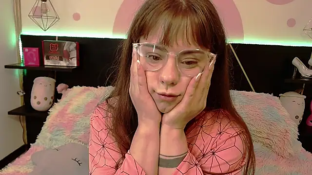 DanniAbbey Chat XXX in diretta