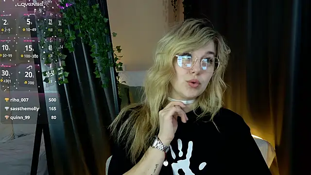 Mel_Nelson Chat XXX in diretta