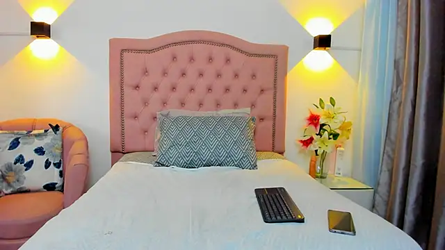 Chat +18 de Paulynavera ao vivo