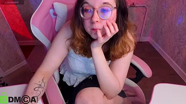 แชท XXX สดของ Aleks-caster