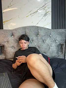 Noah_ledom Webcam-Show