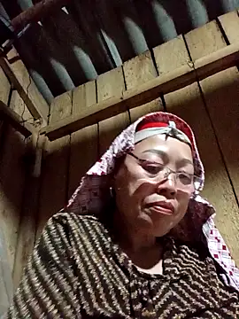 Agnes-baby's Webcam Show