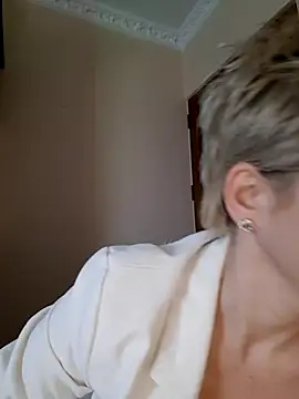 LunaBlaise's Live XXX Chat