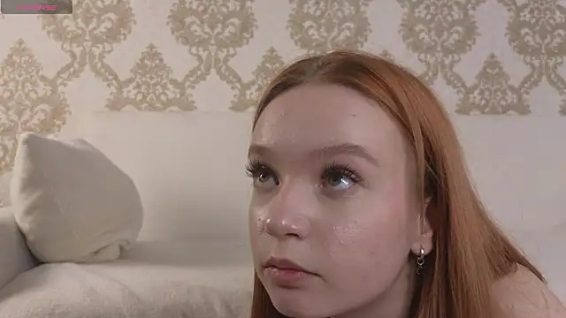 foxy_bloomm's Webcam Show