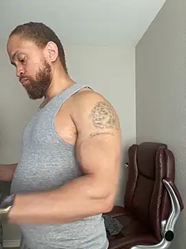 Czat XXX na żywo – Fathero1time