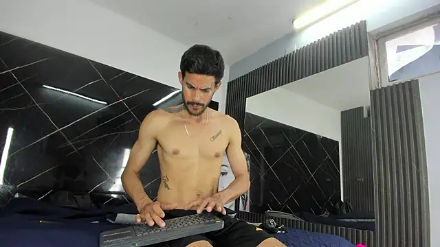 Leo_Vespern Webbikameraesitys