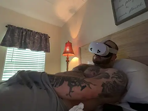 8umf1ghter Show in webcam