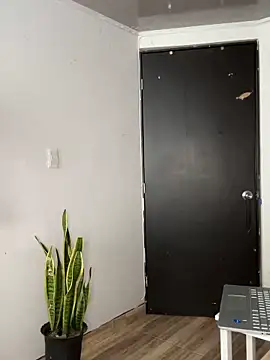 แชท XXX สดของ RachelWeisz_