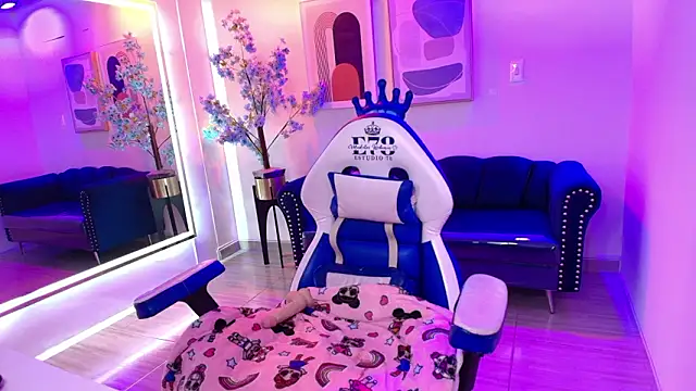 Miia__owens' Live XXX Chat