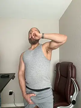 Fathero1time's Live XXX Chat