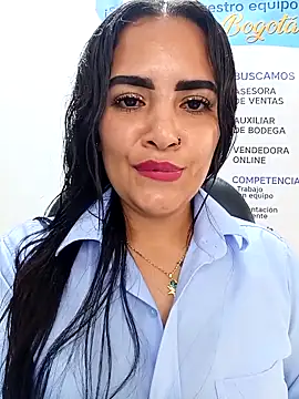 MAYE__13 Chat XXX live