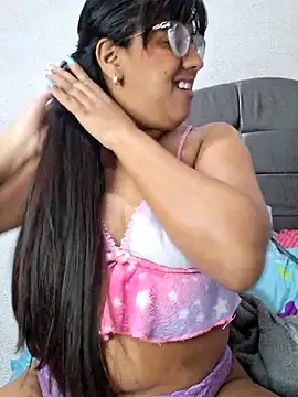 Chat +18 de ZaidaWet ao vivo