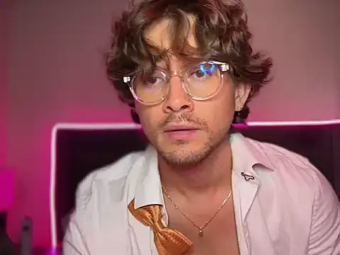 mcklister_kinky_feets 网络视讯表演