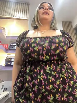 isabella_horney_ Live XXX-chat