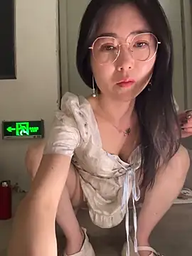 sunny-520 Live XXX-chat