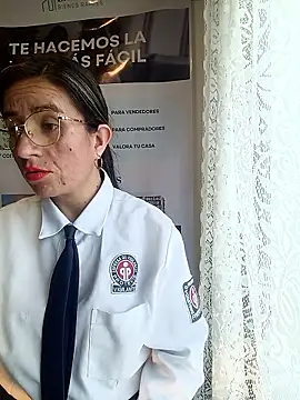 دردشة Valentina--1 الجنسية المباشرة