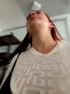 Mery_Moon123 Chat XXX in diretta