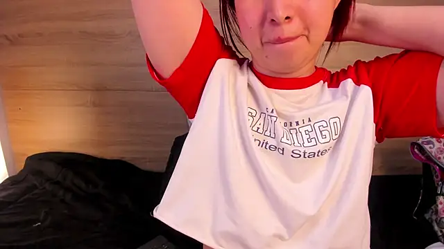 madelaine_blosson live XXX chat