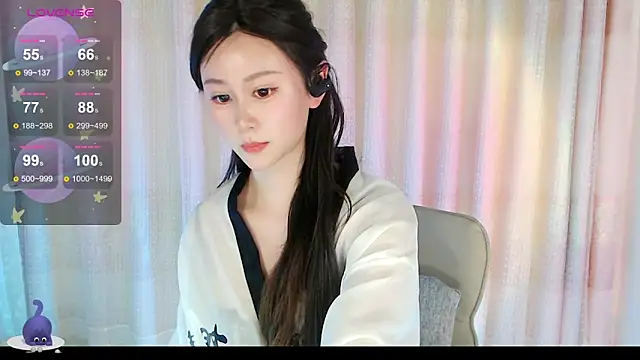 Aimee-520 Live XXX Chat