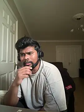 Chatroom XXX en direct de YOURCRAZYDADDY