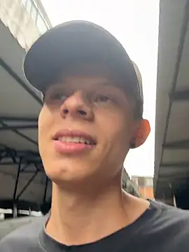 Daddyrich_632 Webcam Show