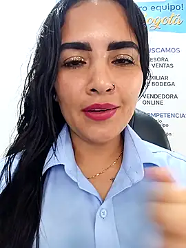 MAYE__13 Live XXX-chat