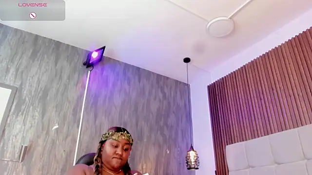 Saravy_Blandon Live XXX-chat