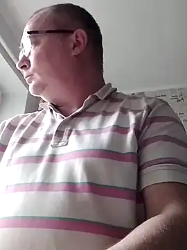 Nika_Malay Pertunjukan Webcam