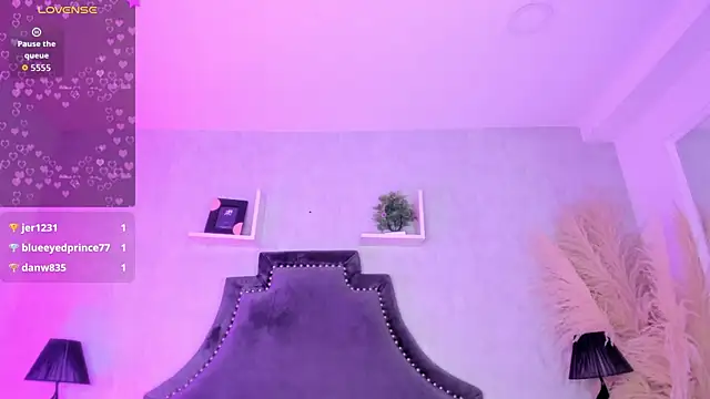 KarelyMitchel 现场XXX聊天