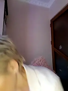 Chat XXX en directo de LunaBlaise