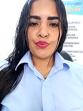 MAYE__13: онлайн-секс-чат