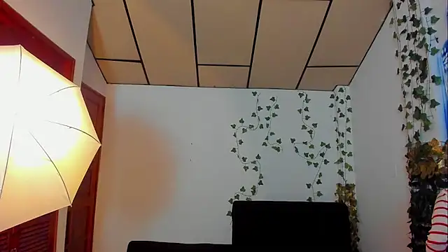 Chat XXX en directo de fulfill_fantasies1