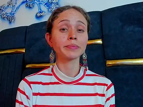 fulfill_fantasies1 Adlı Modelin Canlı XXX Sohbeti