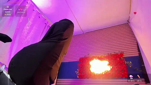 rosse_2504's Live XXX Chat