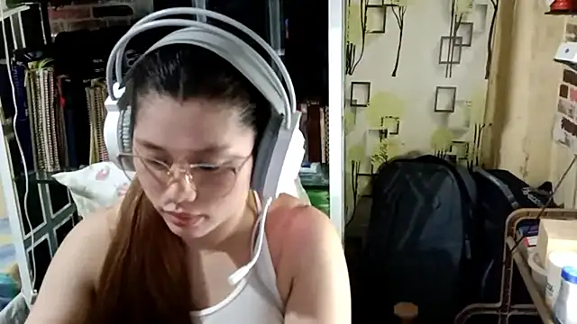 Chat XXX en directo de TennieReichow