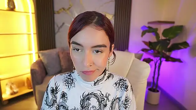 Chat +18 de TessaaFox ao vivo