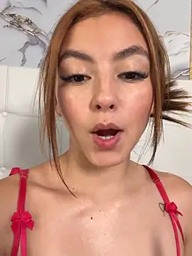 Czat XXX na żywo – __Nahomy