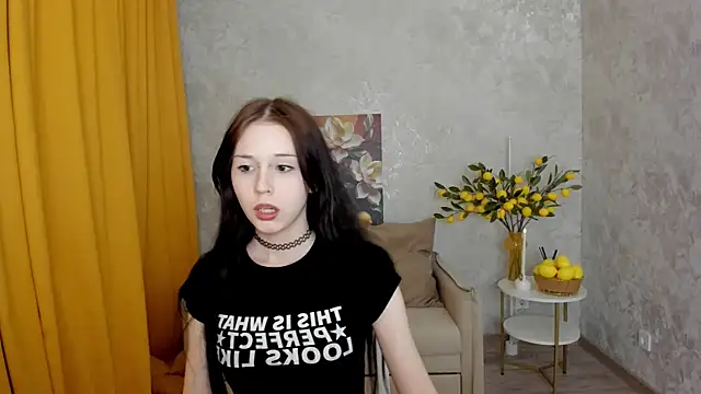 VioletHarmen Live XXX chat