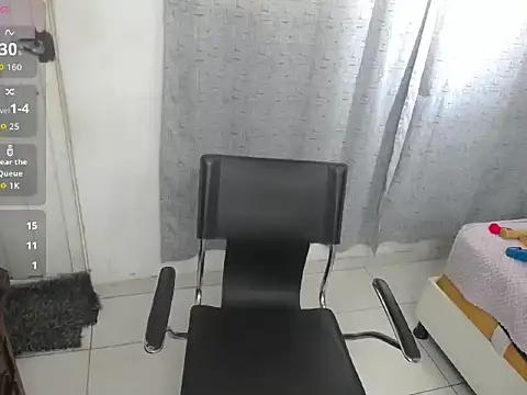 دردشة miss_charlott_18 الجنسية المباشرة