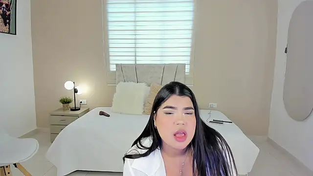 Shelsy_joys লাইভ XXX চ্যাট